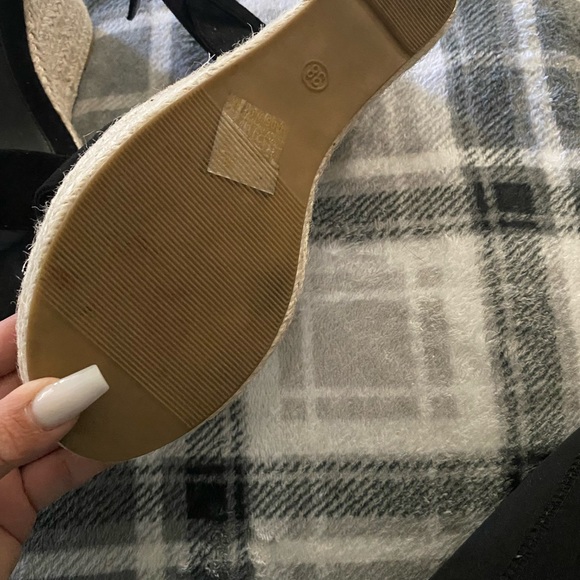 Used once platform - Picture 2 of 5